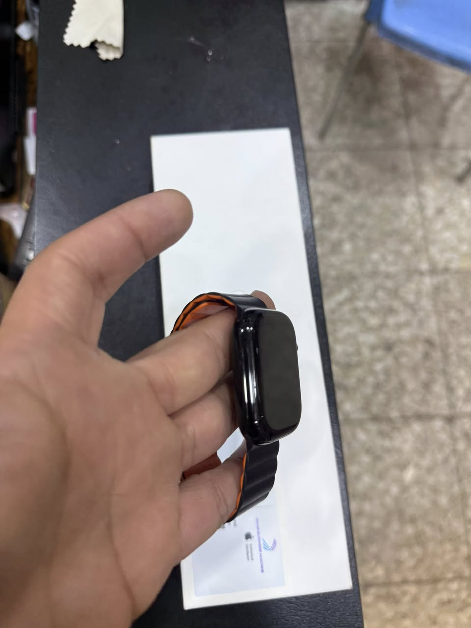 ساعة ابل سيريس 11 اخر اصدار حجم 46
ضمان ABM
بطارية 100 ضمانه لحد شهر 11 2026
كلش نظيفة وكامل ملحقات كيبل الاصلي وسير الاصلي
الساعة بيهه شغلة كلش بسطيه وذا ما اكوله ماعتقد تبين بس عن الحلال والحرام لازم اكول
هاذ الزر الدائري الي مأشر علي بالصورة مرات الدوسه مالته لازم شويه اقوة من الطبيعي ياله يدوس يعني مو عطلان لو ميشتغل لا شغال وطبيعي كلش فقط هاي الشغلة
السعر 390 الف 
مكاني الشعب 
***********
الساعه مكفولة من الشخوط والضربه
