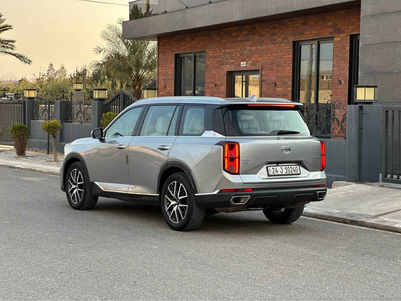 ‎گاگ GS8 2023 شکڵ نوێ فول
‎دروستکراوی هاوبەشی کۆمپانیای تۆیۆتا یە
 مواسفات پانۆراما بەسمە 3 ڕیز کشن سندوق کارەبا شەفت
شاشە گەورە 5 کامیرا 360 پلە کوشن سارد تبرید
‎مەکینە 20 دەبڵ تۆربۆ قوەتی 6 بستۆنی هەیە زەمانی 5 ساڵ 
‎گێڕ ئۆتۆماتیک 8 نمرە قوەتی 258 ئەسپ هێزی 400 
ویل گەورە ‎پێش کرۆم لایت لید و ئۆتۆماتیک..‎کشن جلد
 کامل ئێرباگ موکەبەرە الباین 10 سماعە ‎شاشە گەورە 7 ئینج وایەرلێس چارج ‎چونە ژوورەوەی زیرەک حساس پێش و پشت
‎ڕادار خەتی جادە و ڤۆلیۆم و تەحدید سورعە ئۆتۆ ستۆپ
تەنیا دوو  pdr ی بچووکی هەیە پێوەدیار نیە  زەمانی شەریکەی هەیە  بەشەرتی هەموو شتێک بێ بۆیاغە
تەنها 80 هەزار کم رویشتووە
سعر :  188 وةرقة و مةجال
‎*********** واتساب أربيل, العراق
