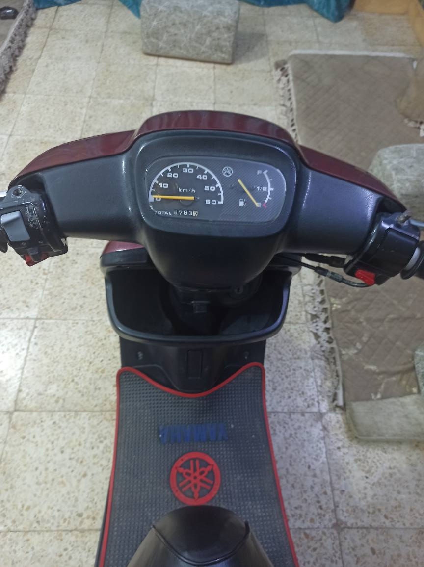 دراجه بطه نظيفه مديل 2000 السعر 700 وبيها مجال حك الجيا جيب المصلح وياك وتعال 
الدراجه كلها بلاديه اتصال ***********
تنويه الدراجه زيرو وكاله كفاله عامه كربلاء, العراق
