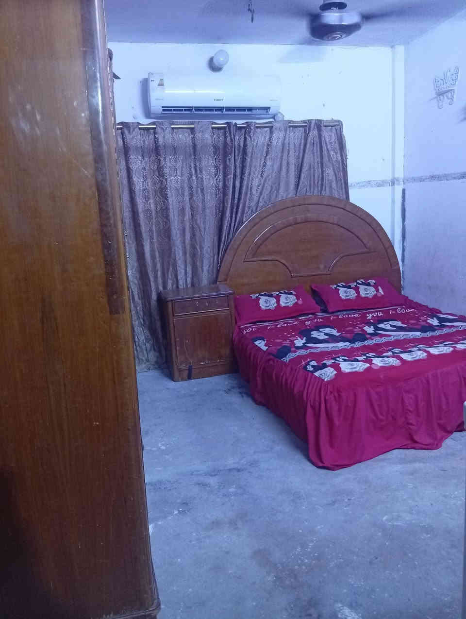 دار للبيع المكان نزلت سعد بيجو  سند 25 المساحه 100مربعه بناء البيت قديم اللاتصال على الرقم***********  السعر 25وبي مجال قليل،
