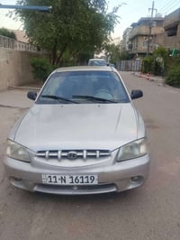 للبيع اكسنت موديل 2000 سياره جاهزه عنوان بغداد رقم 07712276853