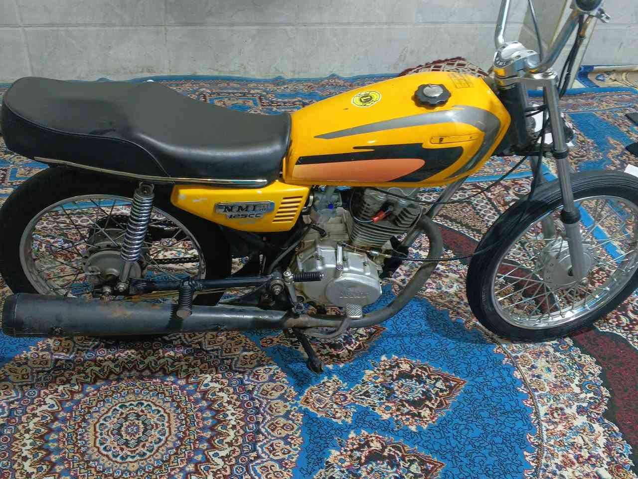 دراجه للبيع اربعه كير بدون اوراق السعر 200الرقم***********
