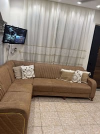 ديوان • ١٠ مقاعد • بغداد