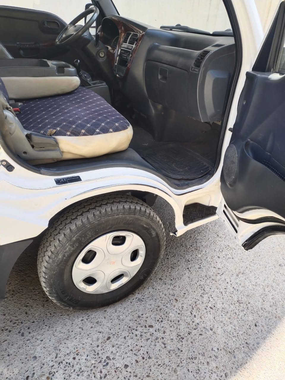 2010 محرك 2700 رقم انبار السعر 93 المكان بغداد ***********
