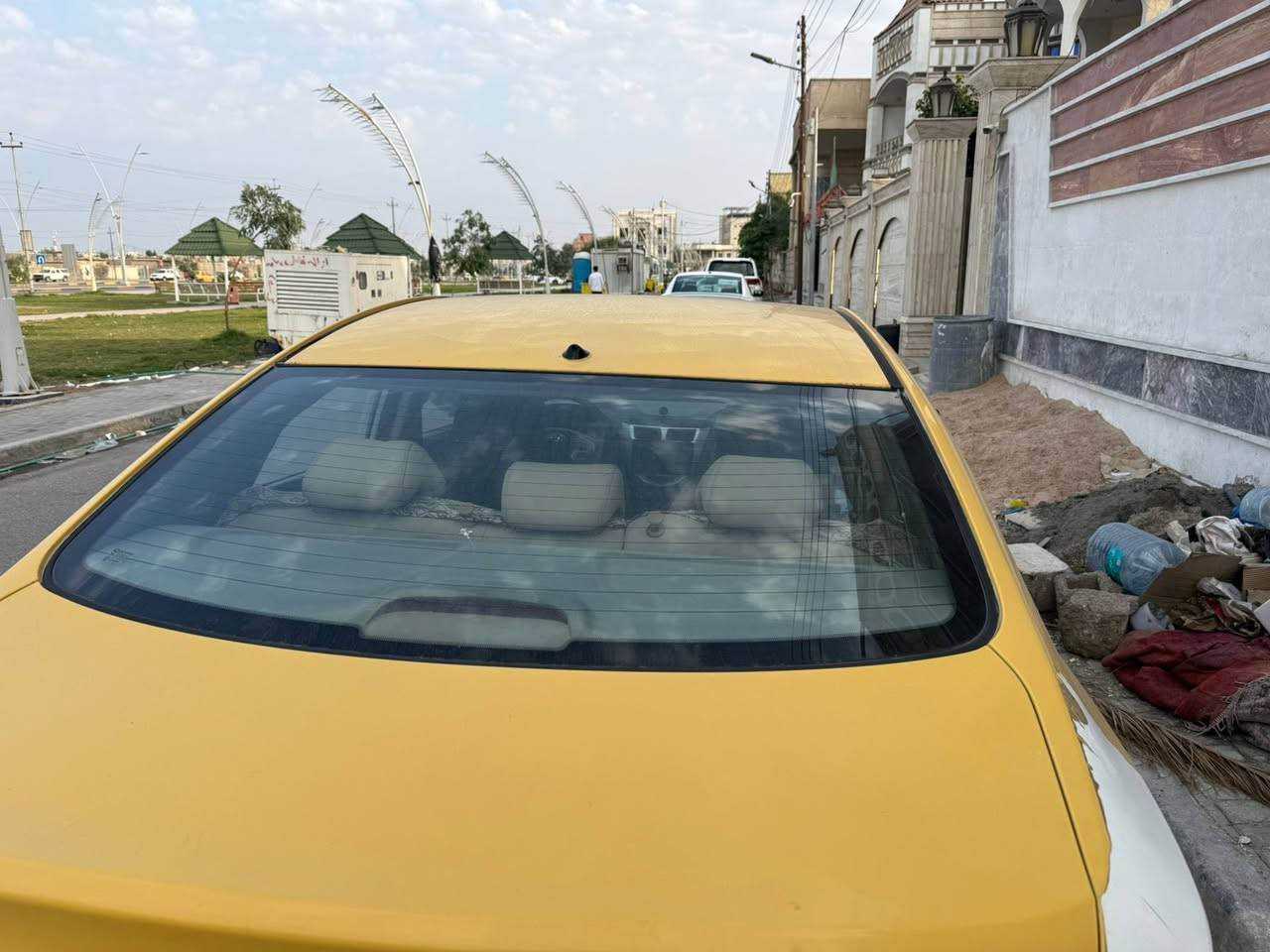 سلام عليكم كسنت مديل ١٤ سياره دوات مكفوله من كص متومه رقم بغداد سياره كله جديده سعر ٤٨ بيه مجال عنوان بصره ***********
