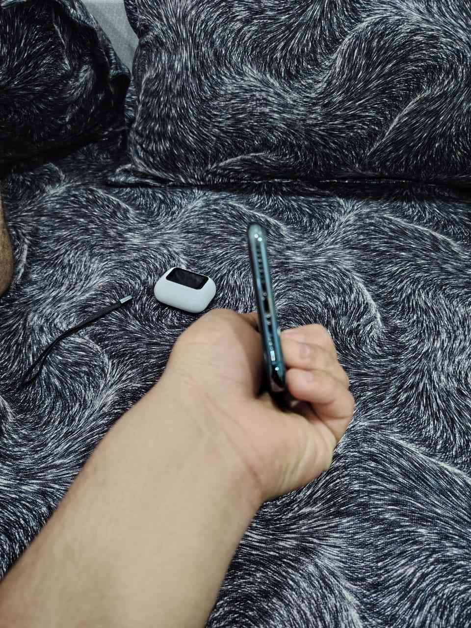 السلام عليكم

Pro max 11 ايفون

ذاكرة 256

بطارية 86%

الجهاز نورمان

فيس ايدي شقال

حيل نضيف الجهاز

قطرا بل شحن 

السعر ٣٠٠بي مجال

مكاني موصل ايسر 

***********

ملاحضا يرهم مراوس حسب ‏القناعة￼
