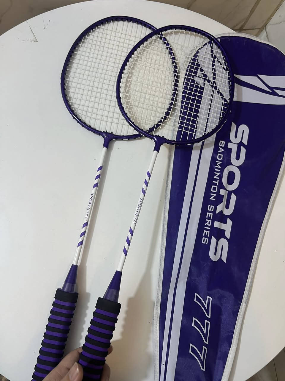 السلام عليكم مضارب تنس 
مال شي ان للبيع 
السعر ٣٥ الف


**إذا كنت صاحب هذا الإعلان وتريد حذفه لأي سبب، رجاءا أرسل رسالة إلى الدعم الفني**