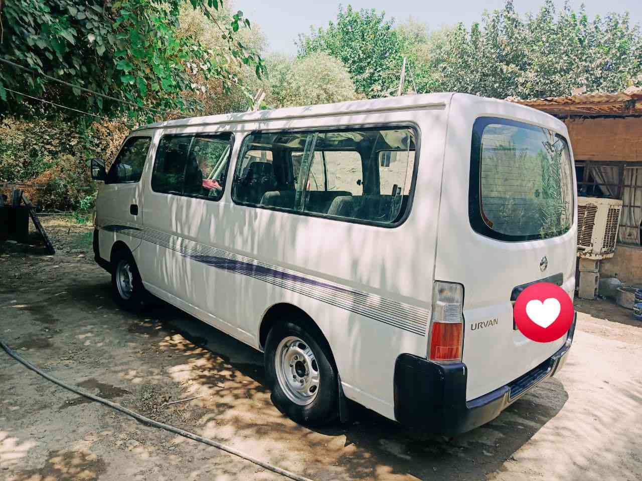 السلام عليكم اورفان. 2010سياره بلاديه. ما عدا ربع الاخير مال طويله.  صبغ مكينه كير مكفول. بيه بدايه اكسنت سعر120بيه مجال قليل  ***********
