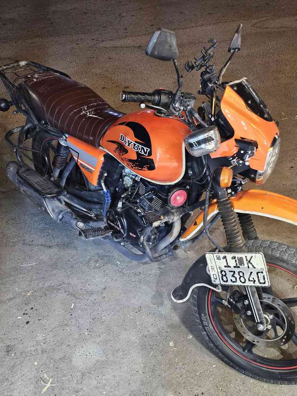 سلام عليكم👋
 دراجة دايوان موديل 2023🏍
دراجة مرقمة رقم بغداد😗
شرط التحويل ثاني يوم 💪
مكفولة من الفتح ومن كلشي ☝️
ترايك وين متريد وفحصك وين متريد افحص 👍
$ السعر مليونين ومية $
وبيهة مجال للطيبين 😘
مكاني ديالى شهربان 
***********📲
