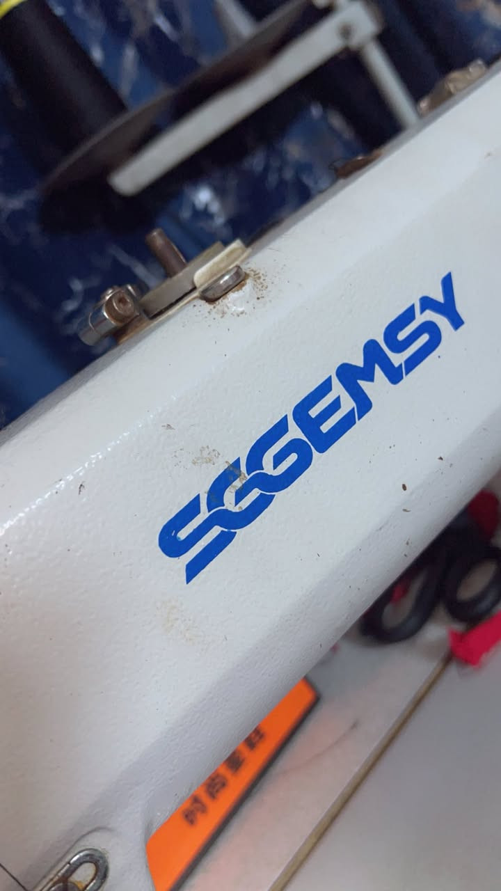 مكينه للبيع نضيفه  كلشي بسه شغال    تحكم سرعه جمسي اسمه 
مكاني بغداد مدينه الصدر 
300 وبيه مجال قليل


**إذا كنت صاحب هذا الإعلان وتريد حذفه لأي سبب، رجاءا أرسل رسالة إلى الدعم الفني**