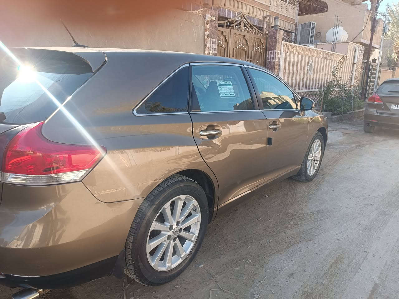 السلام عليكم
تيوتا فينزا 2010 
رقم كركوك الماني مشروع وطني
٤ سلندر ٢٥٠٠
٥ راكب 
كشنات كهرباء 
بصمه اربع ابوب وصندوق
صندوق كهرباء تصعيد تنزيل وشفط
كشنات جلد
تحكم استيرن
شاشه
تخم تاير جديد 
محرك وكير كفاله
الصدر جديد
السياره مابيه نقص شي
بيه شوي جراد بنيد وسقف
مابيه حادث داخل العراق ومن الخارج راح احدده بصوره باب الصندوق 
السعر 135
***********
