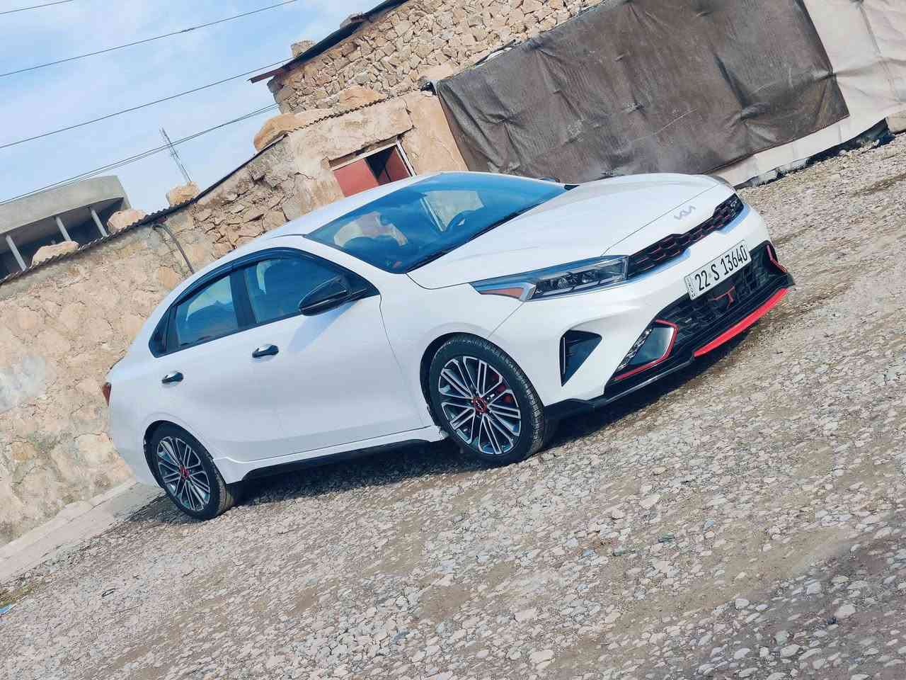 السلام عليكم
سعر 170 ورقة قابل للتفاوض بشي قليل 

للبيع فقط. 

فورتي جي تي 2023 
ماشية ٤٠ ألف 
 ٣٠ ألف منها مشي امريكا 
رقم أربيل 

محرك 1600 توربو 

گير DCT دبل كلج 

طخم تايرات جديد 

بجم و خلفي كبس 

ضرر السيارة جانبي مبينه بالصور  

جاملغ امامي جهة السائق مبدل بقطعة اصلية من الشركة فقط باب السائق تبديل وباب خلف السائق شوية صبغ 

بدون دواخل شرط 

السيارة جاهزة ... 

والسونار موجود اللي يريد يتفضل خاص 

مكاني زمار - الموصل


**إذا كنت صاحب هذا الإعلان وتريد حذفه لأي سبب، رجاءا أرسل رسالة إلى الدعم الفني**