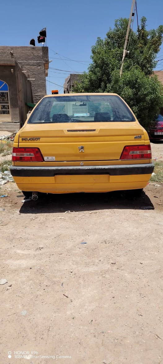 سلام عليكم بيجو 405جي ئل اكس مديل 2015سياره حلوه ونضيفه رقم بغداد مسطره بيها جاملغ خلفي صبغ مكان السياره كربلاء كنطرت السلام الشراي يتصل *********** سعر السياره 47وبيها مجال حك الجيه
