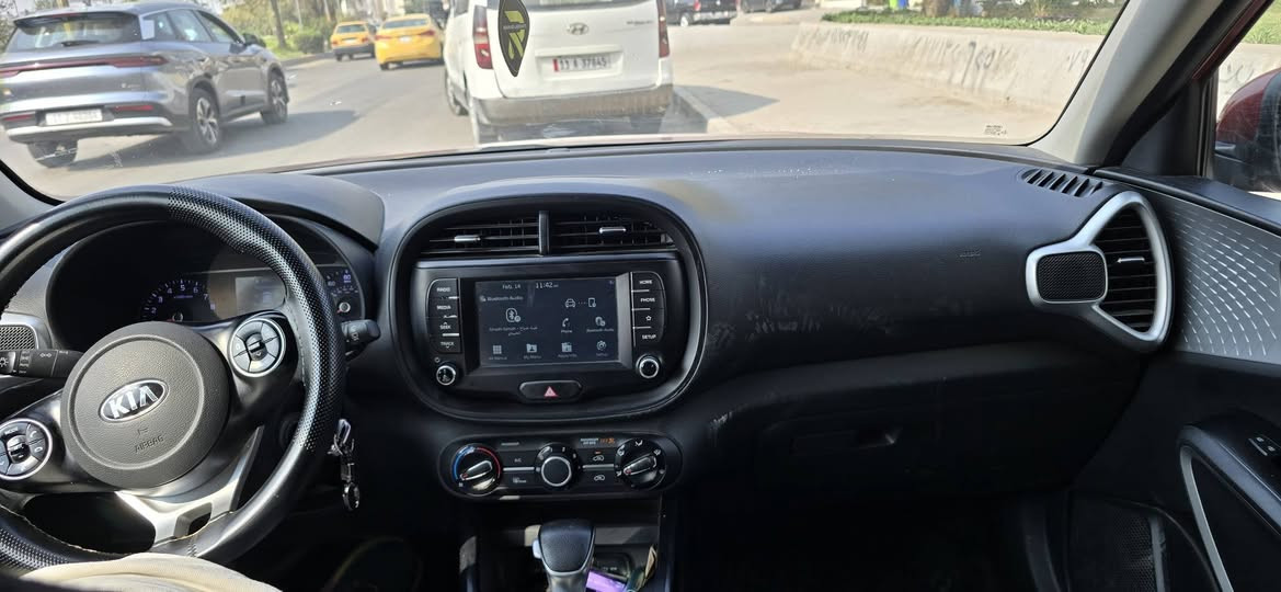 صول 2020
رقم اربيل

 هزة وفحص وتحويل كله جديد 

جميع الايرباكات سليمه

رقم بغداد

باسمي

ماشية ٧٤مايل

محرك ٢٠٠٠دوش

شاشه فول تحكمات

كامره

تحكمات ستيرن كامله

نظام نورمل+سبورت

لون مشمشي مميز

كروس سرعه

سماعات محيطيه بالكامل

تبريده ثلج

السيارة على اخر حبه اي نقص مابيه تشغل وتطلع

حادثه فقط بنيد مصبوغ بسيط جدا حادثه بدون دواخل

مكانه بغداد الكرخ قرب حي الجهاد

***********

السعر ١٣٠ وبيه مجال وماكو هيجي نظافة وحادث قطعه بهذا السعر بس لان مستعجل على بيعته وبالعافيه التصير من نصيبه
