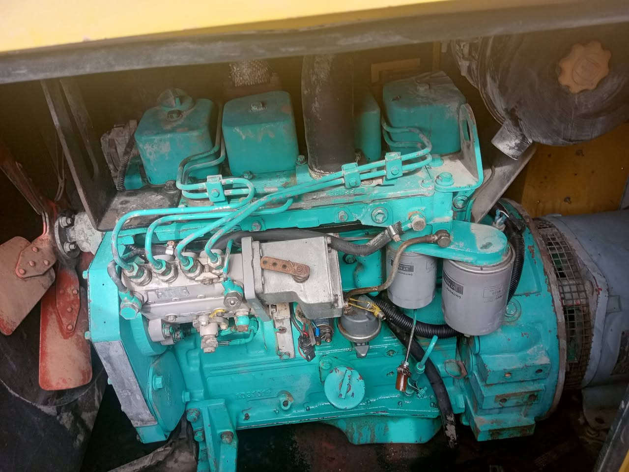 سلام عليكم مولدكمنز توليد 50كيقي بلادي 4سندر كاتم بلادي لا صرف لا بخار***********سعر25$
