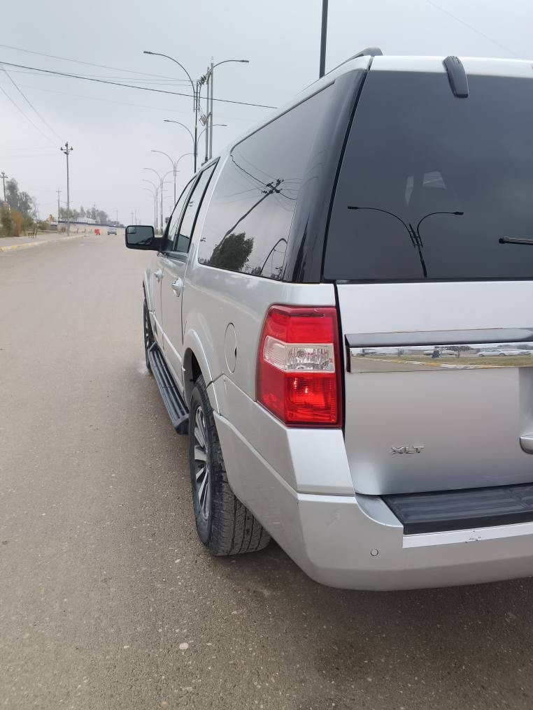 Ford expedition 2017 El XLT
فورد اكسبيديشن موديل 2017 رقم اربيل وارد امريكي -شاصي طويل المرغوب
-مواصفات: ١٢٠ مايل ماشية 
-دفع رباعي اربع مودات 2H 4H 4L 4A 4*4
-لايت زينون بلادي 
-كير عادي و اوتوماتيكي ٦ سرعات 
-محرك ٣.٥ توين تيربو
-عدد الركاب ٨
-تبريد مركزي للصندوق 
-تحكم في تبريد و تدفئة في صف الثاني 
-كاميرا خلفية 
-رادارات امامية و خلفية 
-صندوق جك زجاج خلفي جك كشنات يدوي صعود و نزول
-فتح صندوق من خلال السويج
-كود الباب 
-اوتو باركينك كراج تلقائي
-كيج الكتروني + مؤشر عادي شاشة الكترونية 
-سيرفس كامل للسوائل قبل شهر هيدروليك و محرك
-فتح جامات الجانبي صف الثالث كهربائي
-مانع الضباب للجام الامامي وخلفي 
-تبريد متوسط و AC و عالي Max AC 
-مجموعة مودات تدفئة 
-دوسة كهربائية ستيرن كهربائي 
-ثلاجة في الوسط 
-منافذ طاقة ١٢ فولت امامي وسط و خلفي 
تحكم في المسجل في صف الثاني والمودات 
-سايد بريك دوسة 
-تحكمات ستيرن تسجيل مكالمة تحديد سرعة تعلي و -نصي صوت كامل 
-التحكم في مراية جانبية 
-زر مانع الانزلاق
-زر نزول في الرتفعات
-رفع و خفض نسبة الوضوء دشبول 
-واماكن الخزن لا تعد ولاتحصي 
-جام الصف الثاني اسود موجودة مع السيارة

بالنسبة للضرر السيارة عدها ثلاث قطع بدون دواخل جاملغ امامي والبنيد و باب الصدر كير والمحرك والحدادية بشرط 
الهزة والسنوية بارحة جددتها لحد 2031 والسيارة باسمي
رقم اربيل انكليزي 
رقم صاحب السيارة 
*********** + واتس
*********** 
السعر 180 ورقة بيع سريع أربيل, العراق
