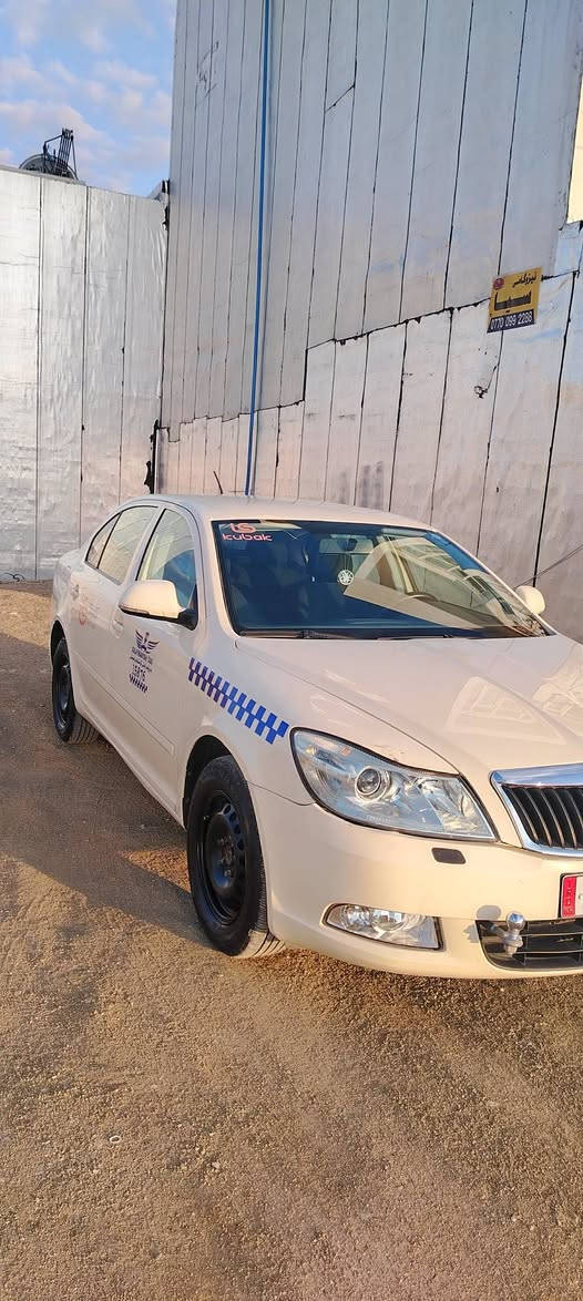 بؤ فرؤشتن
شكؤدا ٢٠١٣

مه كينه ي ١٦ي بيلاد

سه ياره يه كي هه تا بليي مه زبووته

هه موو كياني به شه رت

كير عاديه

به شه رتي ئه وه ي ١٠ هه زار مه سره في تيابوو ١٠٠ دؤلارت بؤ ئه برم

تا ٢٠٢٩ تازه يه به ناوي خؤمه وه يه 

يه ك به له كارتو هه نديك ورده ي هه يه

جوارتايه ي تازه ي له سه ره تازه به ستوومه

سه ياره ي مالي خؤمه هي مه عره ز نيه

سعري ١٠٢ معامه له
***********
