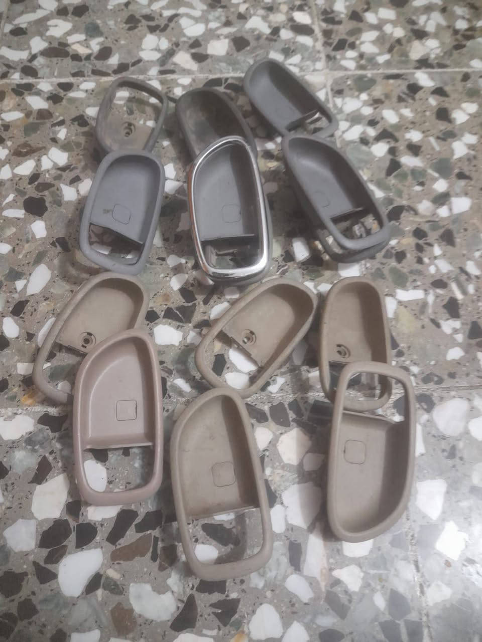 ادوات النتره مقدس تفصيخ حاويه جديد يوجد توصل جميع المحافظات ***********
