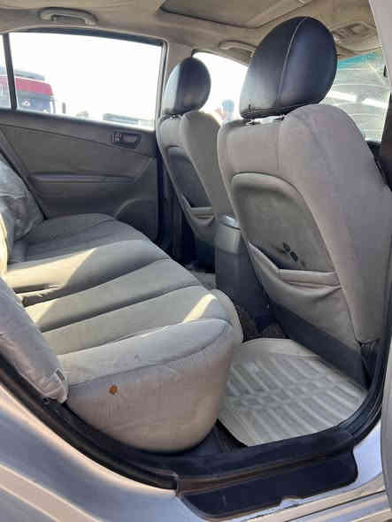 سلام عليكم ..

سوناتا 2009 امريكي رقم جديد تحويل مباشر 
السياره بيها قطعتين  بنيد وجاملغ 
مكينه 2400 السياره كما موضحه في الصور تجي وتشوف 
مكان واسط ( الحفريه ) 

السياره معروضه _105 ورقه  وبيها مجال قليل  
للستفسار الاتصال ع _ ***********
