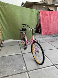 بايسكل بناتي • مقاس ٢٦ • كوت - دامــوك