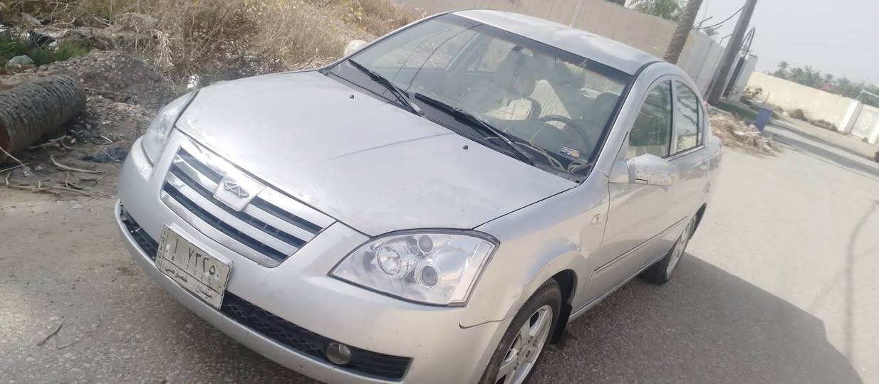 السلام عليكم شيري A5 2010    سنويه إلى 2028 محرك 2000
 بيها ضربة جاملغ السايق ومصبوغة احزام  بسعر 37 وبيه مجال منطقة الجمعيات  الاستفسار الاتصال بل رقم ***********
