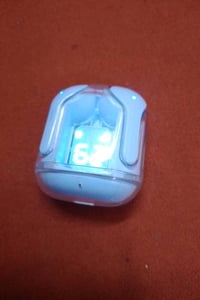 ما هو اسم الموديل أو العلامة التجارية للسماعات؟:  زين ياسر