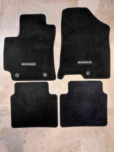 سلام عليكم اغراض كونا(2024-2025) للبيع بلادي شركة غير مستعملة:

-رف صندوق 150 الف
-فرشة صندوق 75 الف
-ارضيات 80 الف
-شجبة 20 الف 

بيهن مجال بسيط، المكان بغداد-الدورة، الإتصال ***********
