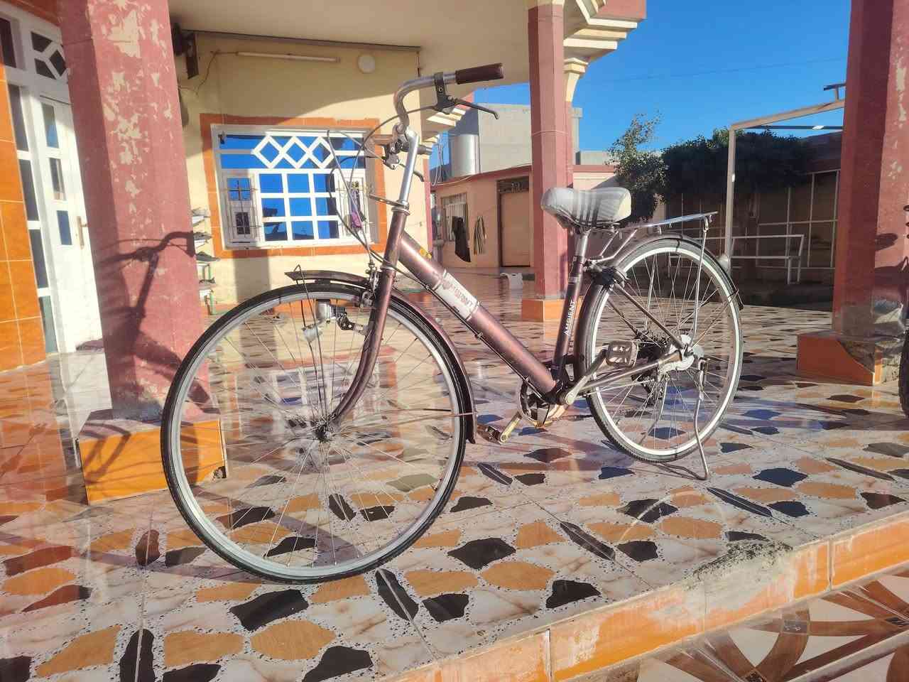 اسلام عليكم بويسكل كير فقط للبيع السعر 75  الاتصال على الرقم ***********
