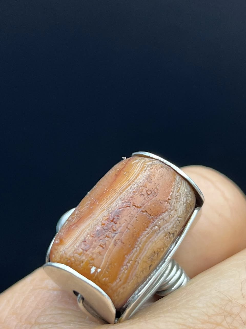 تحفه من الجزع اليماني القديم العنوان الكوت للاستفسار الاتصال على ***********
