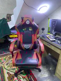 PC للبيع كاملة مكونة من كرسي +كيس    +شاشة +كيبورد +ماوس   +يوبي اس +م...