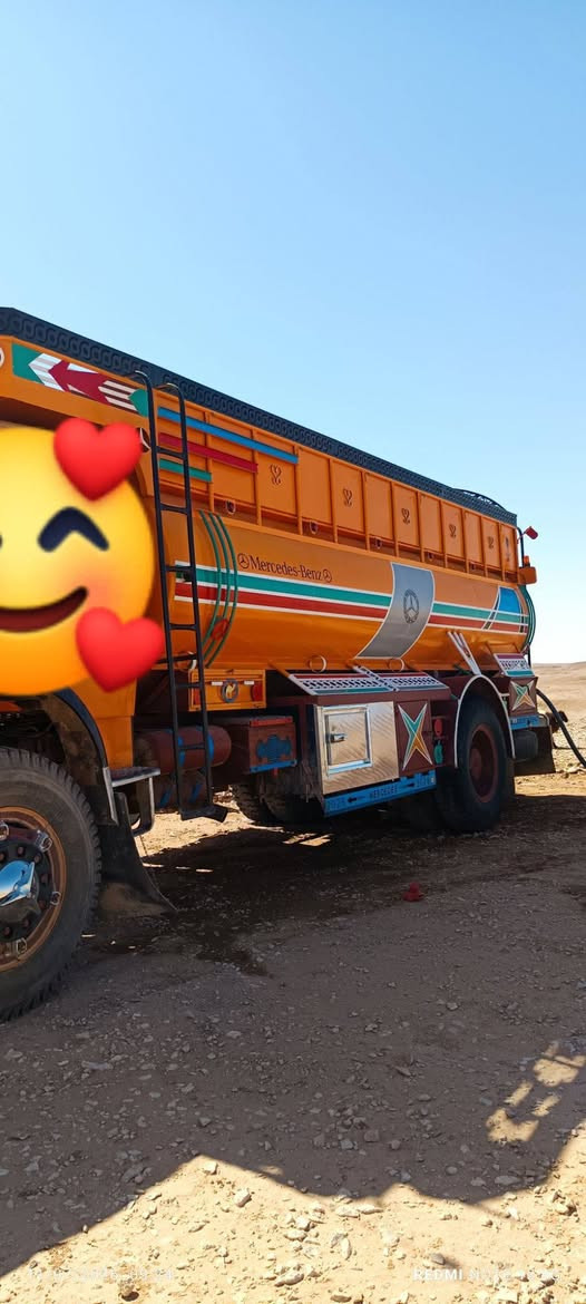 وايت تفصال الموصل جديد محمل درب واحد الفحص قباقه 5 م، داير 4 م جاهز جيب وشد شراي يتصل على هاذه رقم ***********و ***********
