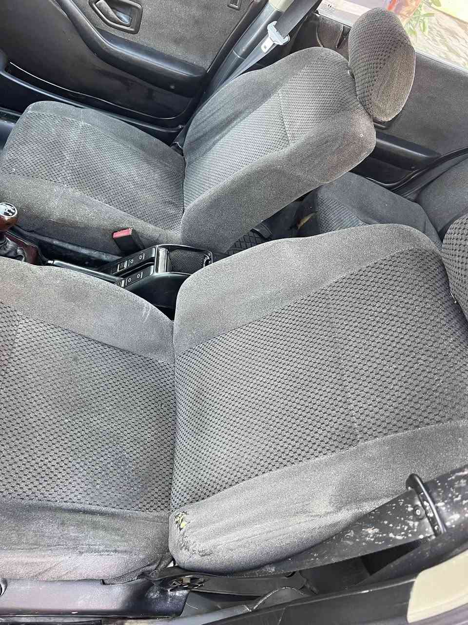 سلام عليكم بيجو بارص 2011 سياره جاهزه راعيه ماواصله مكينه وكير خير من الله حداديه كلهه جديده كهربايات كلهه شغاله وسنتر لوك سياره عله وضع الشركه السعر 18 وبيه مجال مكان نجف رقم ***********
