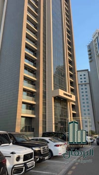 مجمع البروج • ٢٢١م • ٣ غرف