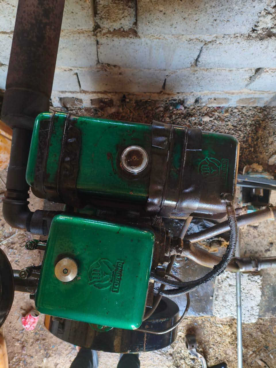 السلام عليكم
مكلف بالنشر 
لستر توبلان 
جنيرتر 10KV
السعر 900 الف وبيها مجال 
جديده مستعمل شي قليل 
الاتصال ع الرقم ***********
***********
