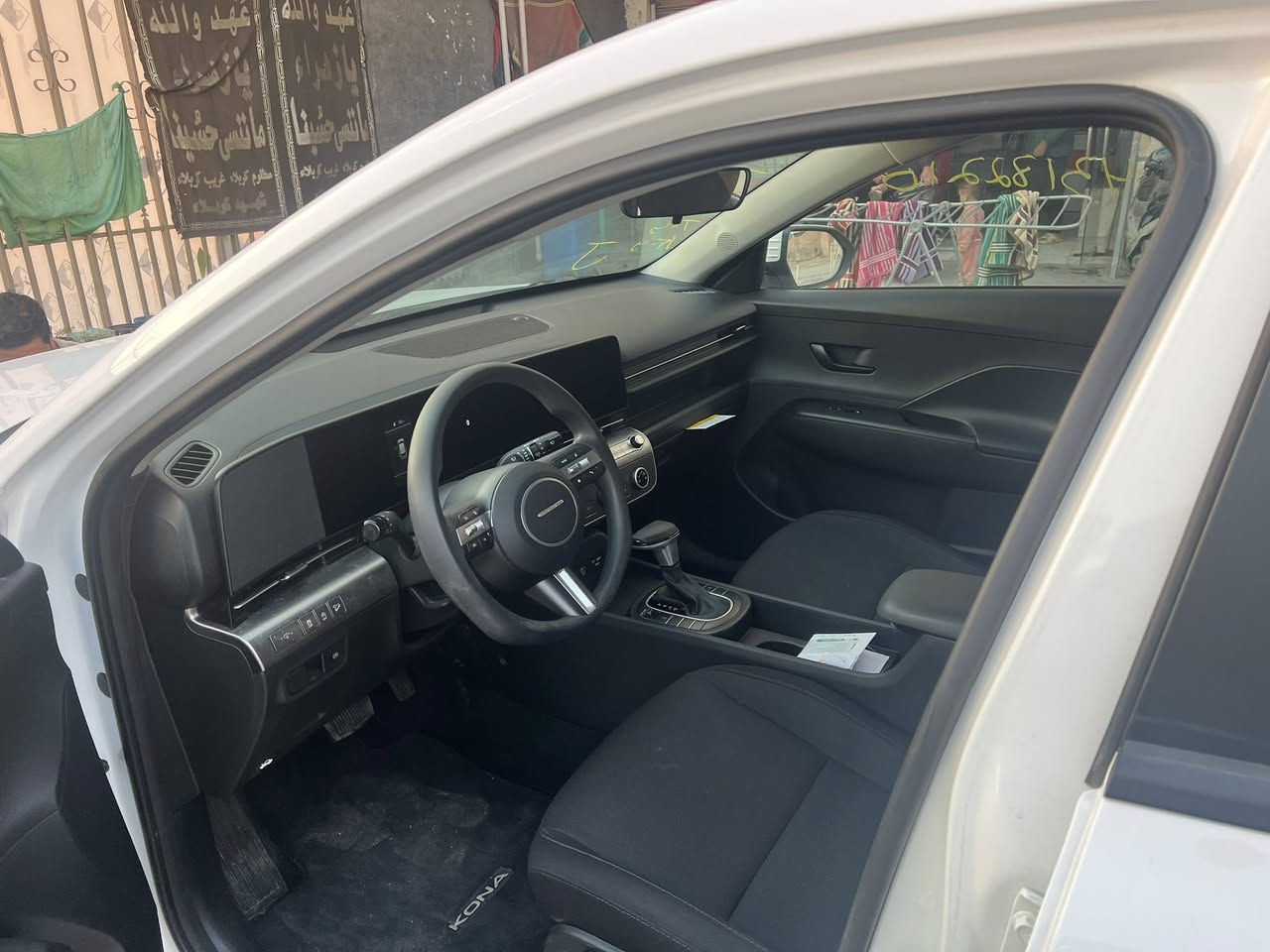 السلام عليكم كونا مديل 2025دخول جديد بسمي سياره كلين فقط دعاميه نفس لون مبدله بدون ايرباك ماشيه 9الف السعر 170بي مجال بسيط ***********بدون رقم منفيس بسمي
