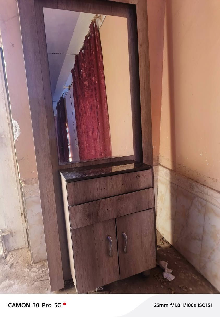 سلام عليكم مرايه بسعر مناسب السعر خاص المكان ناصرية سيد دخيل‏‪***********‬‏
