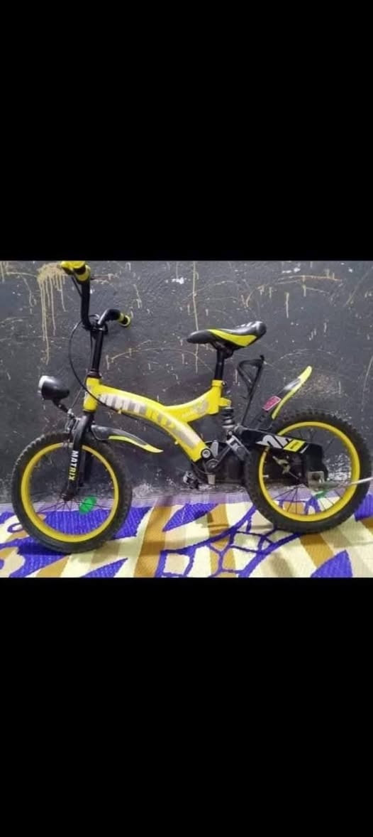 للبيع بايسكل حجمة 16مكاني بغداد حي السفير شارع الطاقه حسينيه ال الرسول


**إذا كنت صاحب هذا الإعلان وتريد حذفه لأي سبب، رجاءا أرسل رسالة إلى الدعم الفني**