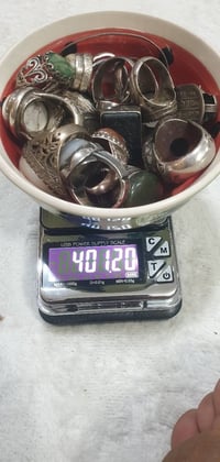 فضه • ٤٠١ غرام • ١٨ قطعة