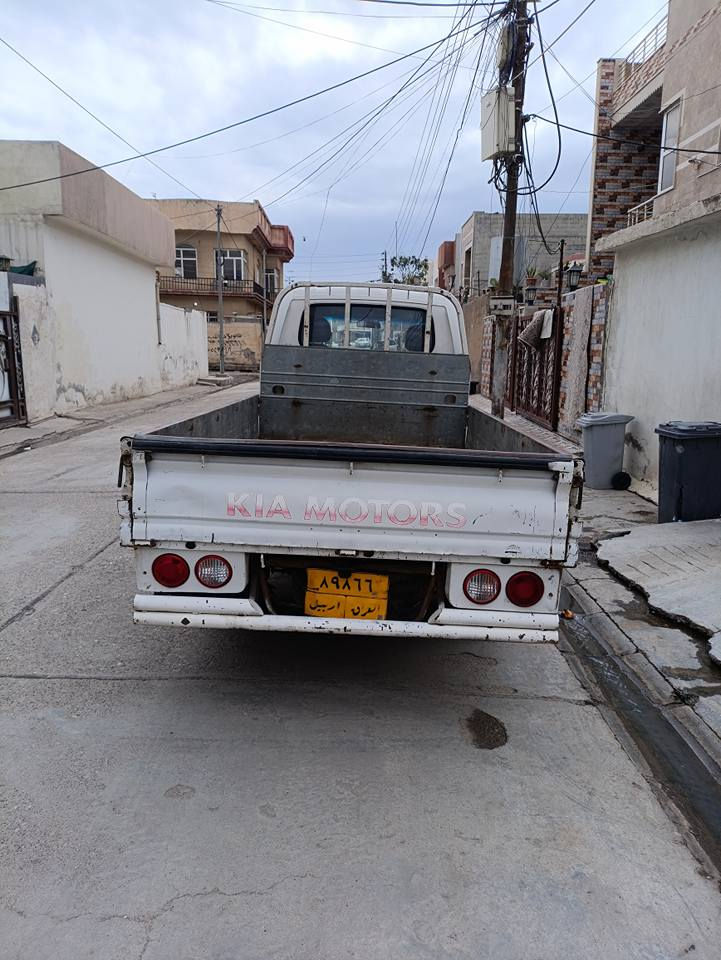 کیا 2700 مۆدیل 2011 سەیارەکە سبوخ مەعجونی نییە تەنها کەمەک قەپوو قۆپی هەیە سەنەویشی بەسەر چووە گیر مەکینە تەبرید هەموو شتی بەشەرت *********** أربيل, العراق
