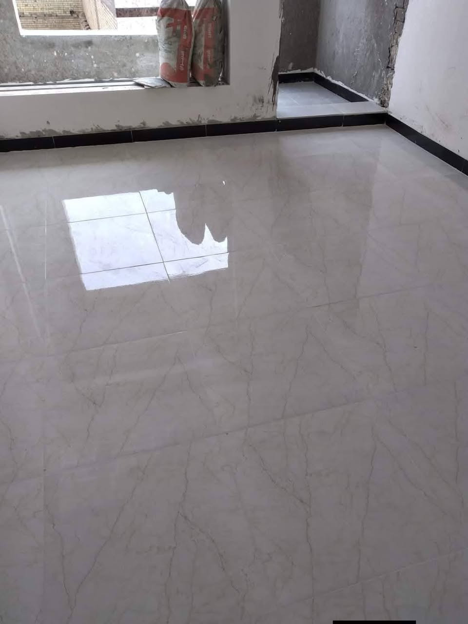 خلفه سيراميك جدران وارضيه 
وبورسلين ومرمر وكاشي شغل 
درجة اولى تسليم مهندس 
التزام بل شغل بغداد فقط 
‏‪*********** وتساب بغداد, العراق
