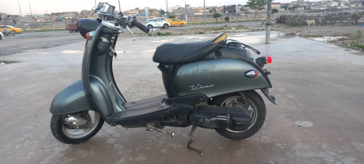 سلام وعليكم دراجة للبيع عبدالحليم فحل محرك بلادي مامفتوح كابريتر بلادي صالنصة بلادي بدون اي عيب لوك نضيف ***********5
