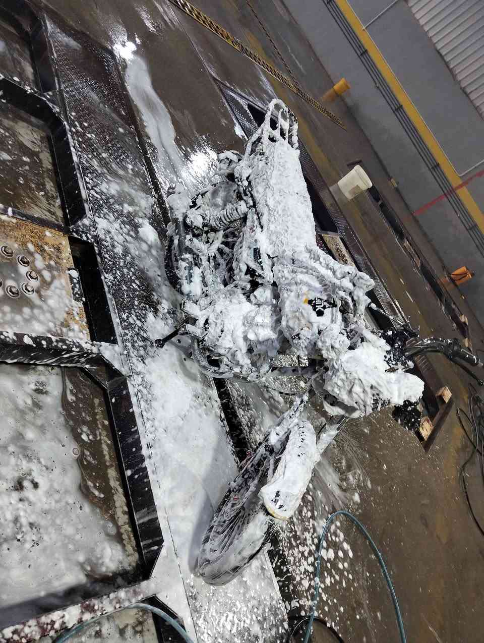 السلام عليكم دراجة للبيع سونك اصلي موديل 25دراجة حلوة كاملة كلها شغالة السعر 725و بيها مجال قليل المكان ديالى الخالص هبهب


**إذا كنت صاحب هذا الإعلان وتريد حذفه لأي سبب، رجاءا أرسل رسالة إلى الدعم الفني**