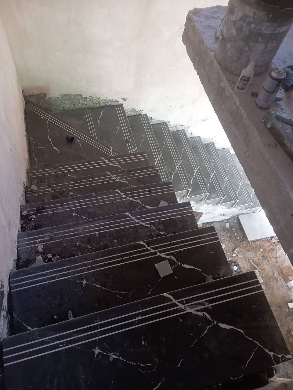 جزء من اعمالنا ان شاء الله ينال اعجابكم عملنا داخل وخارج النجف للاستفسار الاتصال *********** حاليا متفرغين شغل درجه اولى ع لليزر ونظافه في العمل واسعار مناسبه الله يرزق الجميع
