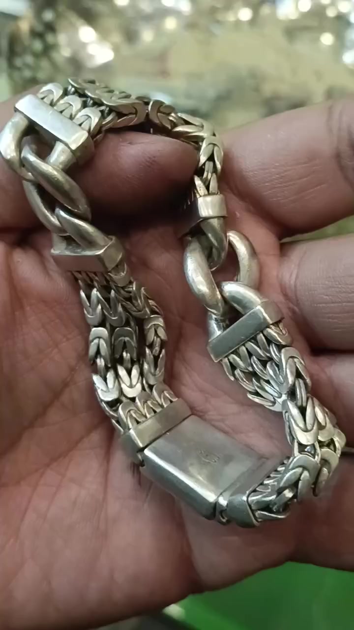 تحف فضيه بيع وشراء الفضيات


**إذا كنت صاحب هذا الإعلان وتريد حذفه لأي سبب، رجاءا أرسل رسالة إلى الدعم الفني**