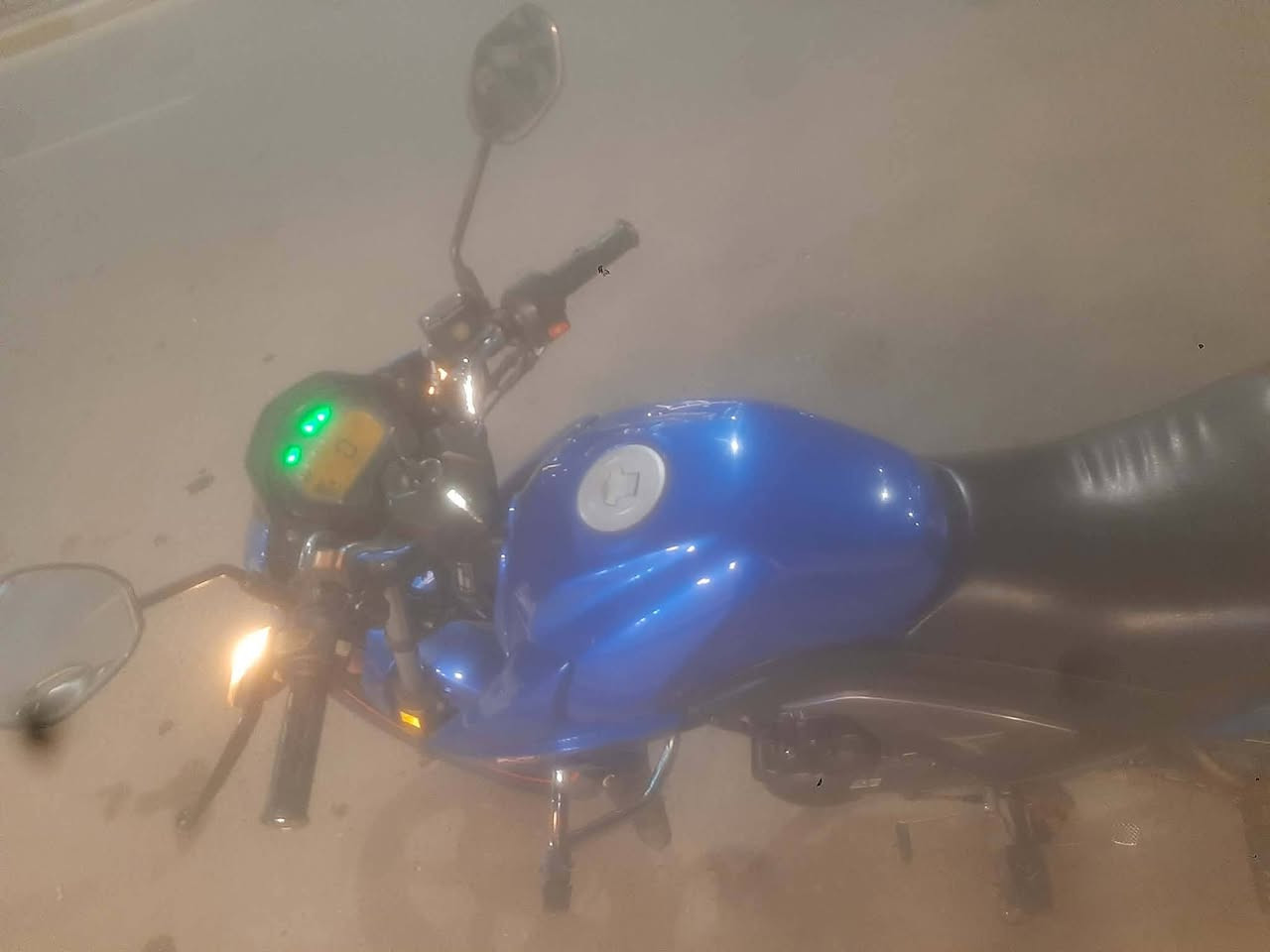 ماطور هاوجي البيع موديل 17 مسجل السعر 14 وبي مجال قليل الرقم ***********
