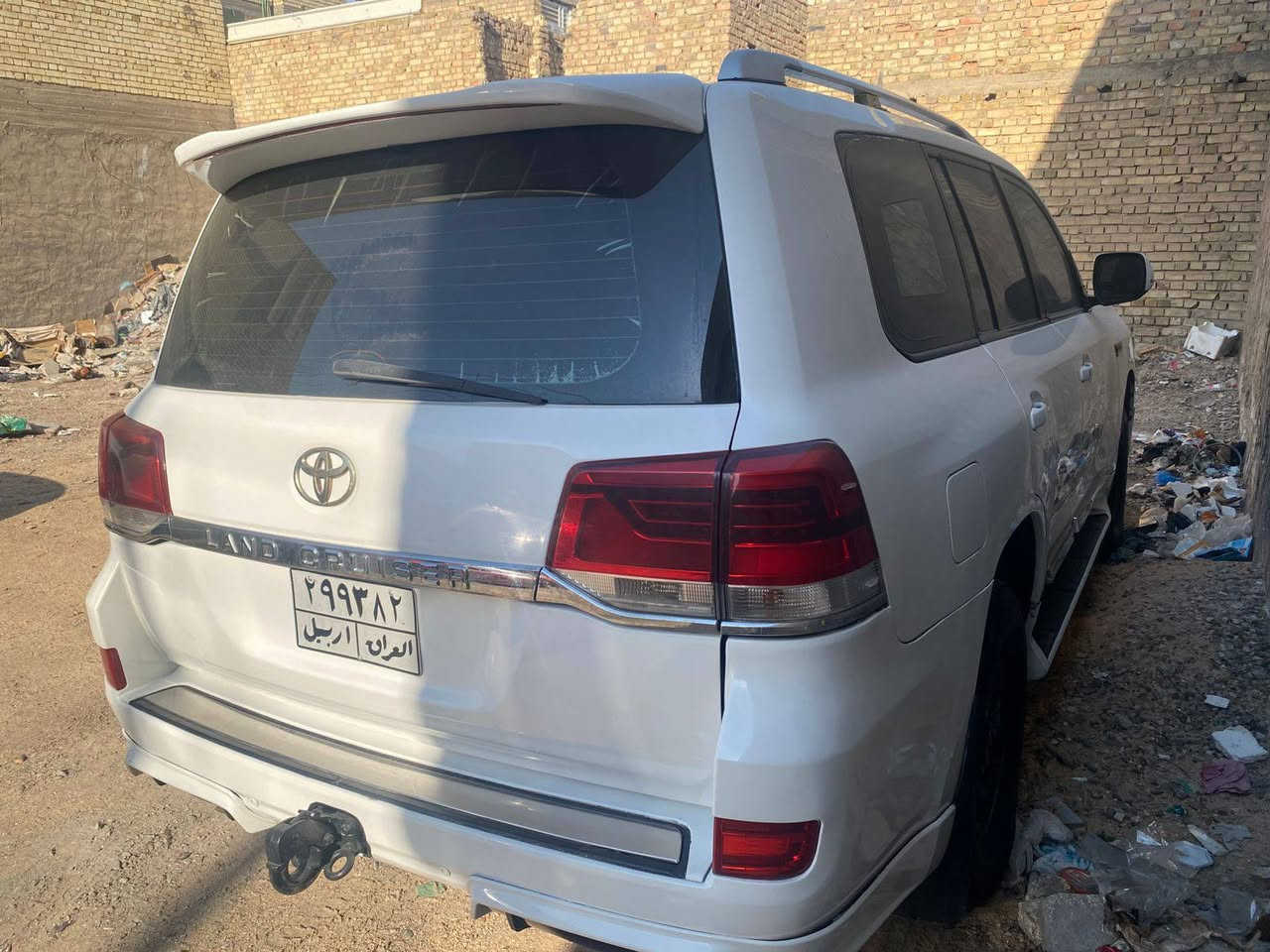 السلام عليكم 
سيارة مال شركة كاز 2013 محدثه 2021
درع 
***********
