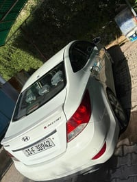 للبيع اكسنت موديل 2013 وارد خليجي فول مواصفات  ضررها بيها باب مصبوغ ال...