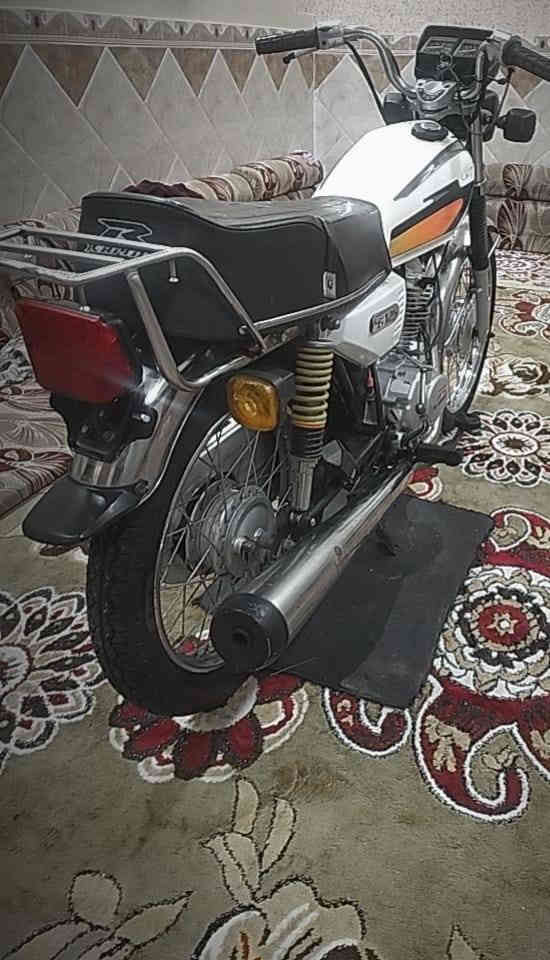 سلام عليكم شباب دراجه رابيدو ادوات مكينه ناعمه مفتوحه بيها بس والفات موديل 2024بشهر 9 مكاني القرنه هذا رقم  راعيه اني مكلف بالنشر ***********السعر 700وبيه مجال
