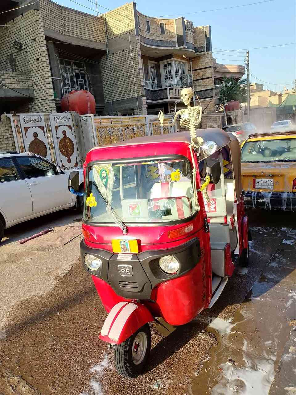 سلام عليكم من رخصت مدير الكروب تكتك موديل 2018 اوراق المصطفئ
شرط ترقيم سعر 3و700وبيه مجال حك جيه رقم ***********
