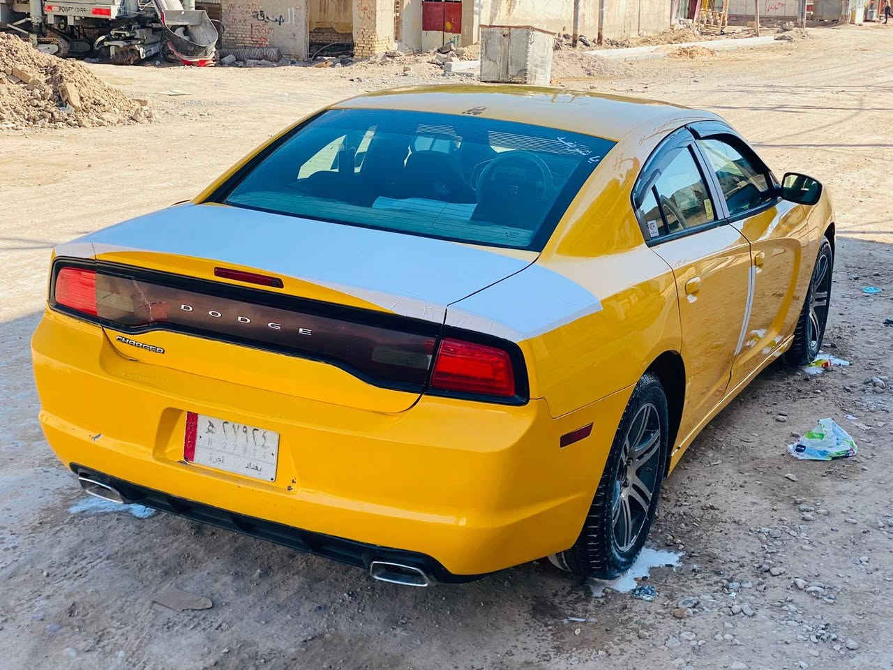 سلام عليكم
جارجر موديل 2013 وارد امريكي حادثه فقط جاملغ وبنيد مكينه 3600
كير مكينه اكسن بل كارتون تبريد كفاله 
منظومه تبريد جديده 
تخم تاير دواخل دوشمه بلكامل 
السياره جديده مصفره هيئه وغرمات 
السعر 127 وبيها مجال بسيط 
للاستفسار
*********** 
العنوان بصره قضاء المدينه.
